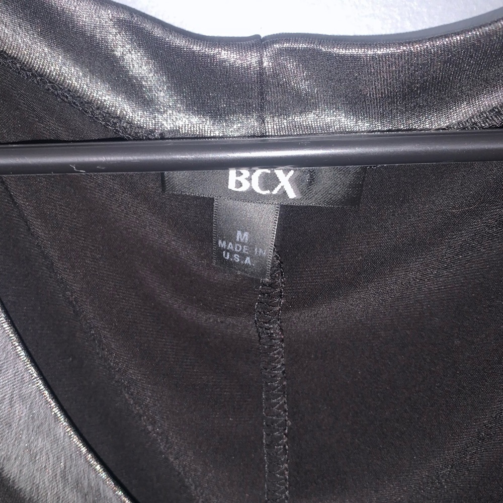 BCX brand long flowing blouse. - Picture 3 of 3